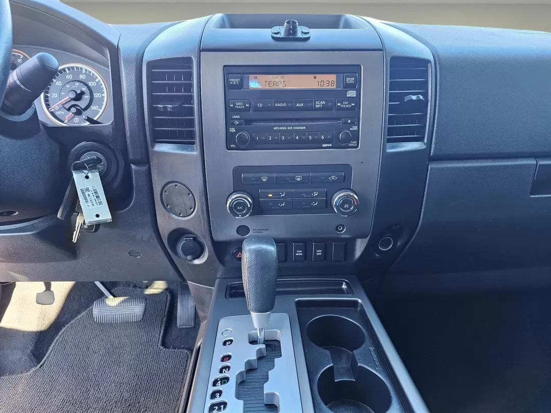 2010 /Charcoal Nissan Titan SE (1N6BA0ED1AN) with an Other engine, located at 3959 U.S. 80 W, Phenix City, AL, 36870, (334) 297-4885, 32.469296, -85.135185 - **Unleash Your Adventurous Spirit with This 2010 Nissan Titan at Gils Auto!**<br /> <br /> Are you ready to elevate your weekend adventures or tackle your daily commute with a reliable and powerful pickup? Look no further than this striking 2010 Nissan Titan SE, available now at Gils Auto, your trus - Photo#12