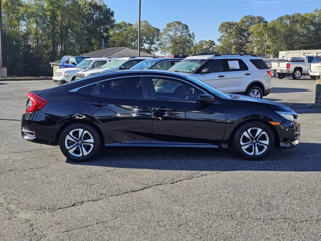 2018 Honda Civic Sedan LX (19XFC2F59JE) with an Other engine, located at 3959 U.S. 80 W, Phenix City, AL, 36870, (334) 297-4885, 32.469296, -85.135185 - Are you searching for a vehicle that perfectly balances style, efficiency, and reliability? Look no further! At Gils Auto in Phenix City, AL, we have the perfect 2018 Honda Civic Sedan ready to elevate your daily commute and weekend adventures alike. This sporty yet practical vehicle is ideal for bo - Photo#3