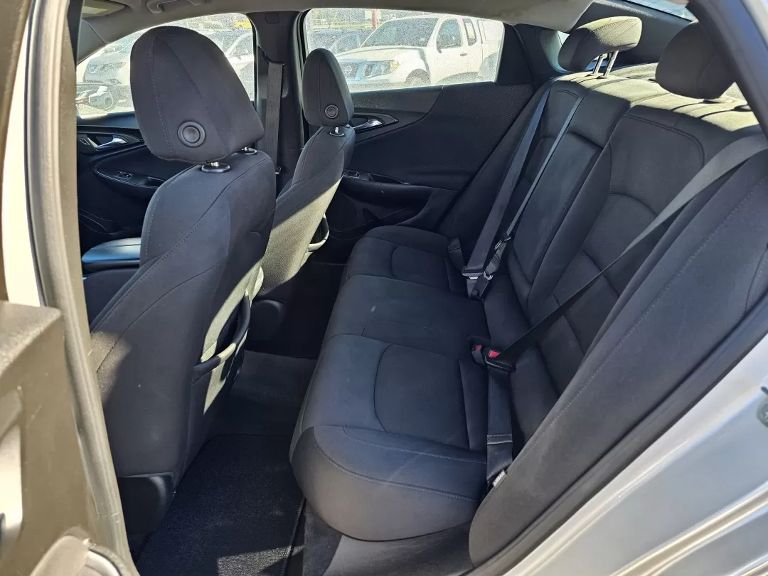 2020 /Jet Black Chevrolet Malibu LT (1G1ZD5ST2LF) with an Other engine, located at 3959 U.S. 80 W, Phenix City, AL, 36870, (334) 297-4885, 32.469296, -85.135185 - **Elevate Your Daily Commute with the 2020 Chevrolet Malibu LT Perfect for Every Adventure!**<br /> <br /> Are you tired of your daily commute? Looking for a reliable sedan that not only gets you from point A to B but also enhances your lifestyle? At Gils Auto in Phenix City, AL, we present the 202 - Photo#14