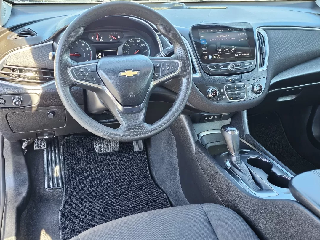 2020 /Jet Black Chevrolet Malibu LT (1G1ZD5ST2LF) with an Other engine, located at 3959 U.S. 80 W, Phenix City, AL, 36870, (334) 297-4885, 32.469296, -85.135185 - **Elevate Your Daily Commute with the 2020 Chevrolet Malibu LT Perfect for Every Adventure!**<br /> <br /> Are you tired of your daily commute? Looking for a reliable sedan that not only gets you from point A to B but also enhances your lifestyle? At Gils Auto in Phenix City, AL, we present the 202 - Photo#15