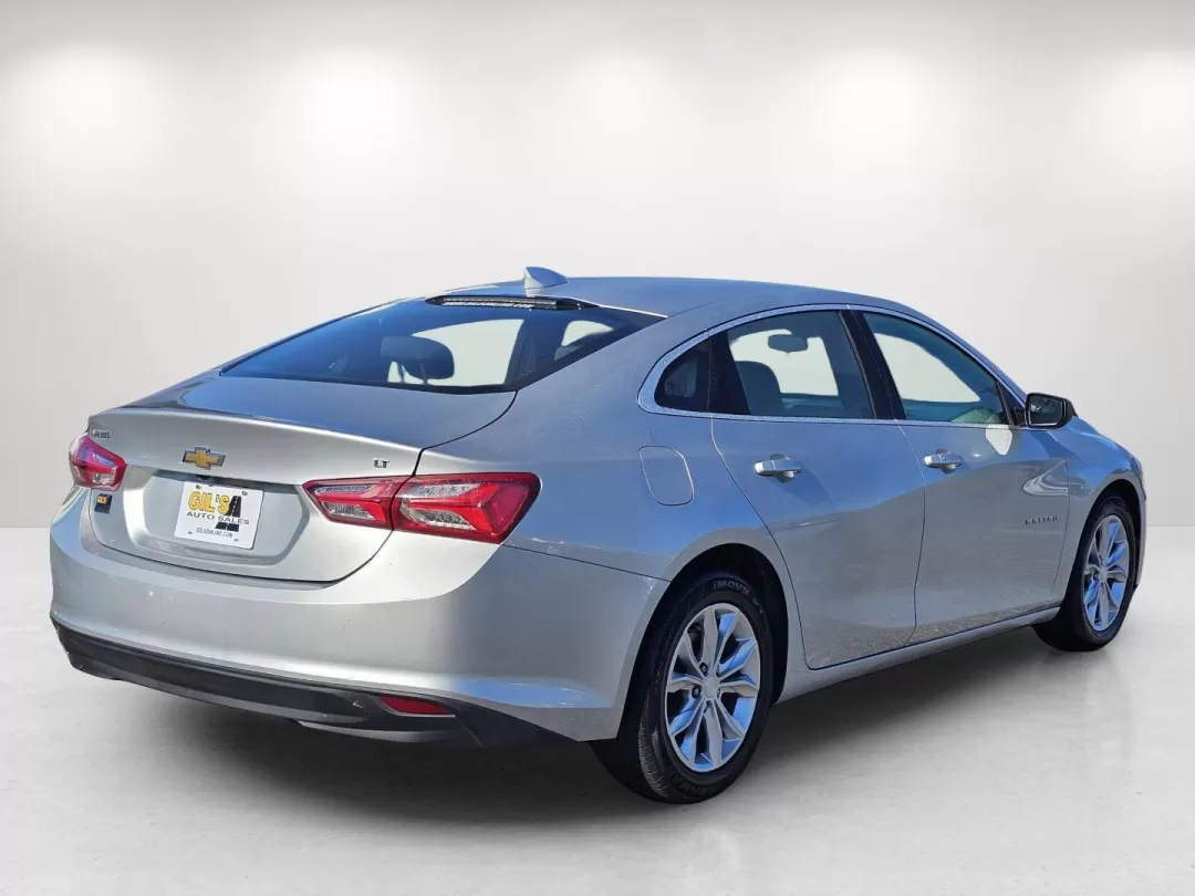 2020 /Jet Black Chevrolet Malibu LT (1G1ZD5ST2LF) with an Other engine, located at 5115 14th Ave., Columbus, GA, 31904, (706) 323-0345, 32.511494, -84.971046 - 2020 Chevrolet Malibu LT - Photo#4