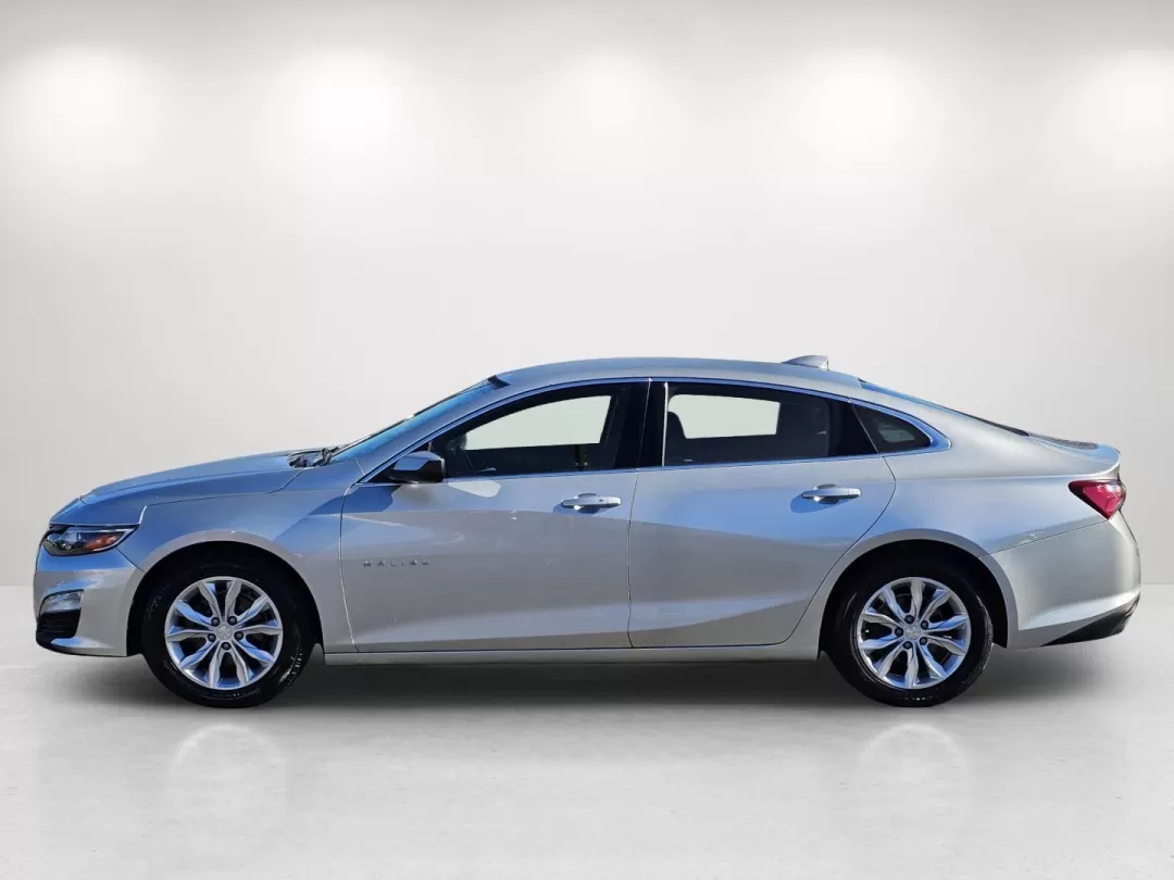 2020 /Jet Black Chevrolet Malibu LT (1G1ZD5ST2LF) with an Other engine, located at 5115 14th Ave., Columbus, GA, 31904, (706) 323-0345, 32.511494, -84.971046 - 2020 Chevrolet Malibu LT - Photo#7