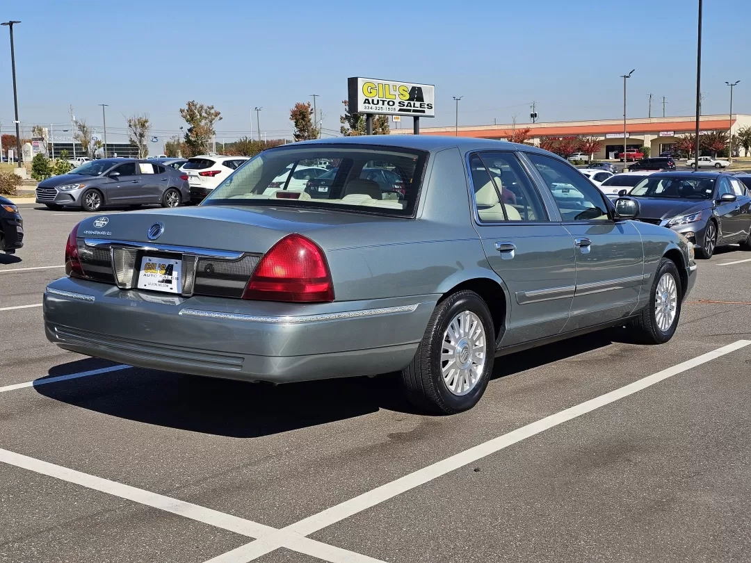 2006 Mercury Grand Marquis LS Premium (2MEFM75V36X) with an Other engine, located at 3959 U.S. 80 W, Phenix City, AL, 36870, (334) 297-4885, 32.469296, -85.135185 - 2006 Mercury Grand Marquis LS Premium - Photo#4