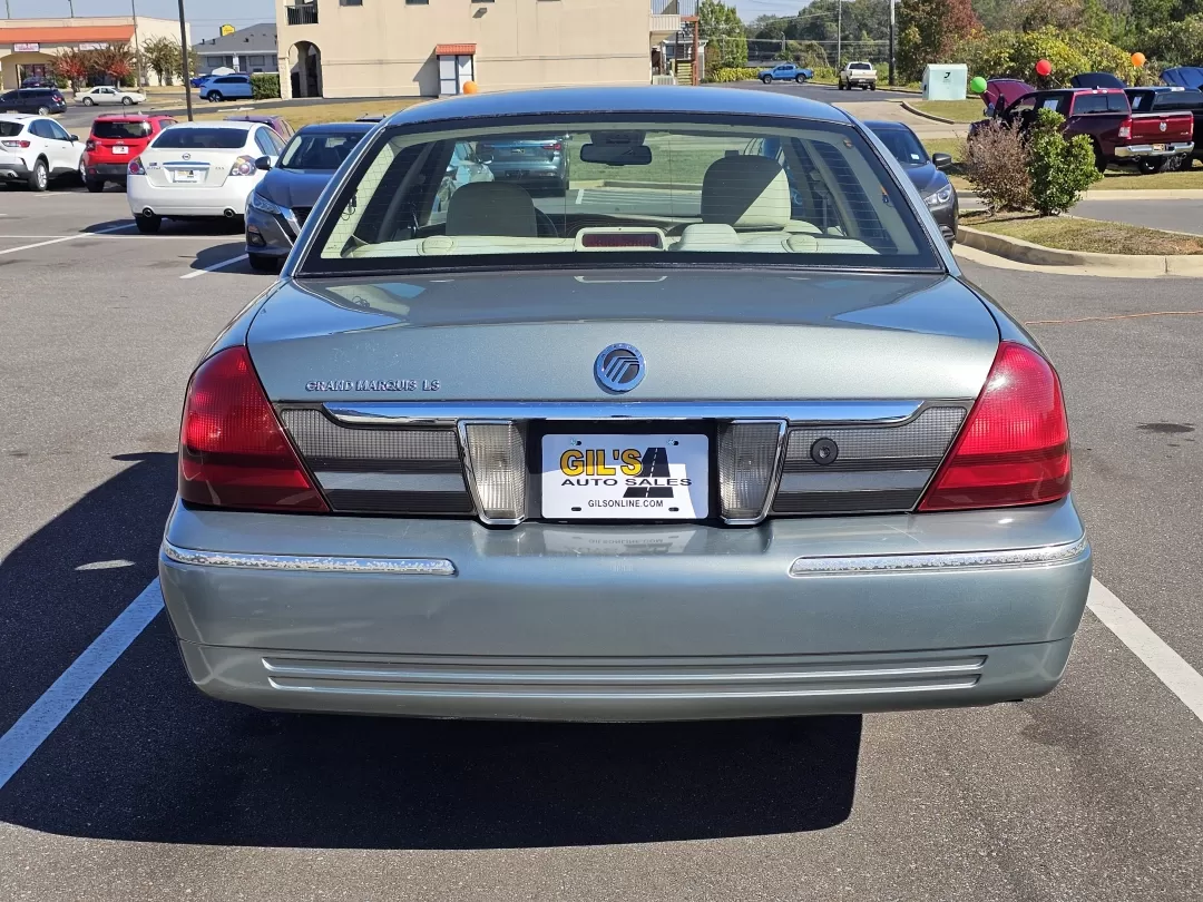 2006 Mercury Grand Marquis LS Premium (2MEFM75V36X) with an Other engine, located at 3959 U.S. 80 W, Phenix City, AL, 36870, (334) 297-4885, 32.469296, -85.135185 - 2006 Mercury Grand Marquis LS Premium - Photo#5