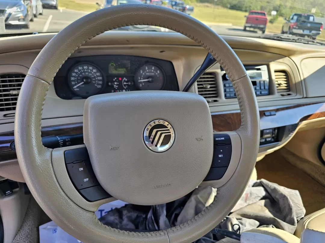 2006 Mercury Grand Marquis LS Premium (2MEFM75V36X) with an Other engine, located at 3959 U.S. 80 W, Phenix City, AL, 36870, (334) 297-4885, 32.469296, -85.135185 - 2006 Mercury Grand Marquis LS Premium - Photo#9