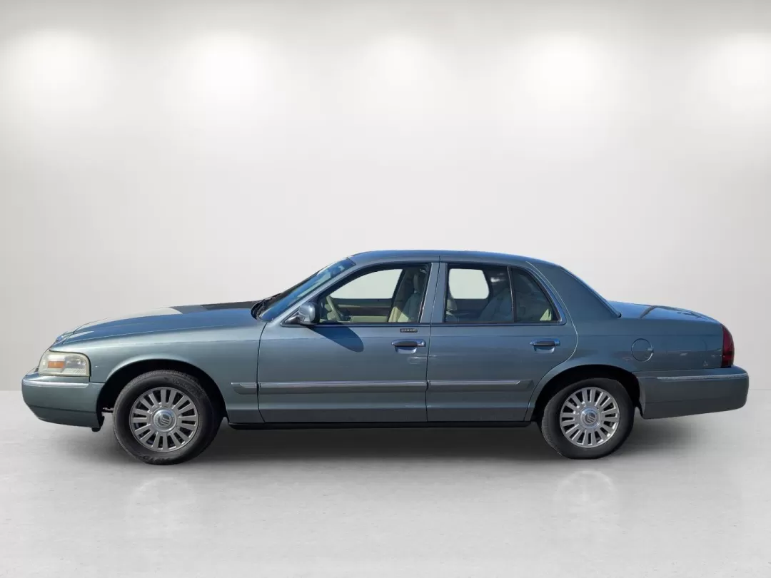 2006 Mercury Grand Marquis LS Premium (2MEFM75V36X) with an Other engine, located at 3959 U.S. 80 W, Phenix City, AL, 36870, (334) 297-4885, 32.469296, -85.135185 - **Discover Comfort and Style with the 2006 Mercury Grand Marquis at Gils Auto - Prattville!**<br /> <br /> Looking for a reliable sedan that perfectly balances comfort, style, and practicality? The 2006 Mercury Grand Marquis is an exceptional choice for budget-conscious buyers, families, and commute - Photo#8