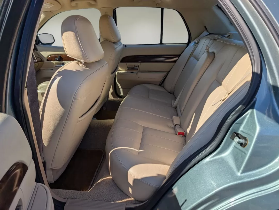 2006 Mercury Grand Marquis LS Premium (2MEFM75V36X) with an Other engine, located at 3959 U.S. 80 W, Phenix City, AL, 36870, (334) 297-4885, 32.469296, -85.135185 - **Discover Comfort and Style with the 2006 Mercury Grand Marquis at Gils Auto - Prattville!**<br /> <br /> Looking for a reliable sedan that perfectly balances comfort, style, and practicality? The 2006 Mercury Grand Marquis is an exceptional choice for budget-conscious buyers, families, and commute - Photo#11