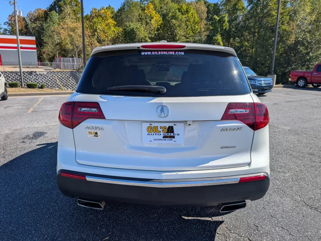 2011 Acura MDX (2HNYD2H23BH) with an Other engine, located at 3959 U.S. 80 W, Phenix City, AL, 36870, (334) 297-4885, 32.469296, -85.135185 - **Discover Adventurous Living with the 2011 Acura MDX at Gils Auto - Phenix City!**<br /> <br /> Are you searching for the perfect blend of luxury, versatility, and performance in your next vehicle? Look no further! The 2011 Acura MDX is your ticket to unforgettable family road trips, weekend advent - Photo#5