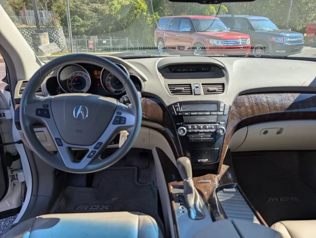 2011 Acura MDX (2HNYD2H23BH) with an Other engine, located at 3959 U.S. 80 W, Phenix City, AL, 36870, (334) 297-4885, 32.469296, -85.135185 - **Discover Adventurous Living with the 2011 Acura MDX at Gils Auto - Phenix City!**<br /> <br /> Are you searching for the perfect blend of luxury, versatility, and performance in your next vehicle? Look no further! The 2011 Acura MDX is your ticket to unforgettable family road trips, weekend advent - Photo#11