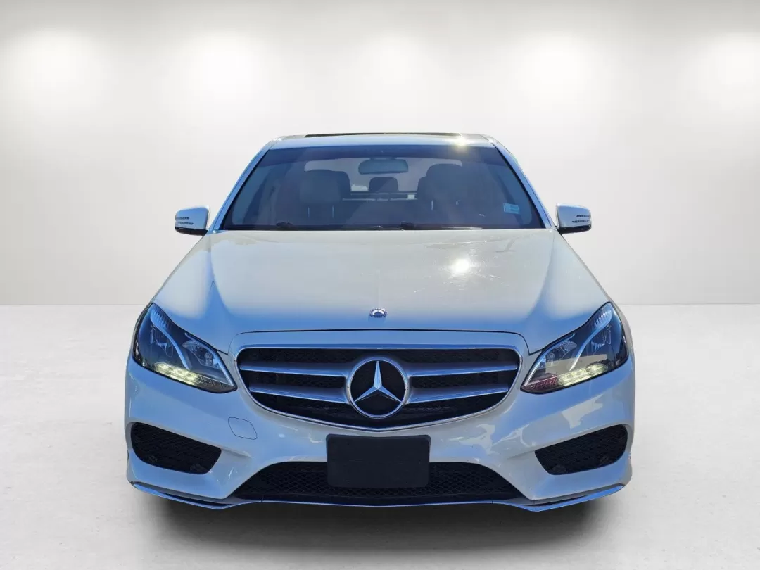 2014 Mercedes-Benz E-Class E 350 Sport (WDDHF5KBXEA) with an Other engine, located at 7000 Northlake Connector, Columbus, GA, 31904, (706) 987-8085, 32.524975, -84.978134 - Elevate your daily commute and weekend getaways with this stunning 2014 Mercedes-Benz E-Class E 350 Sport, available now at Gils Auto in Phenix City, AL. Perfectly suited for those who appreciate a blend of luxury and practicality, this sedan is designed to deliver both comfort and style for your ev - Photo#1
