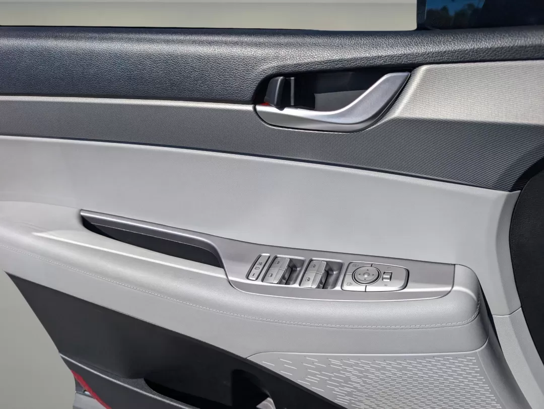 2021 /Gray Hyundai Palisade SEL (KM8R34HE5MU) with an Other engine, located at 5115 14th Ave., Columbus, GA, 31904, (706) 323-0345, 32.511494, -84.971046 - 2021 Hyundai Palisade SEL - Photo#8