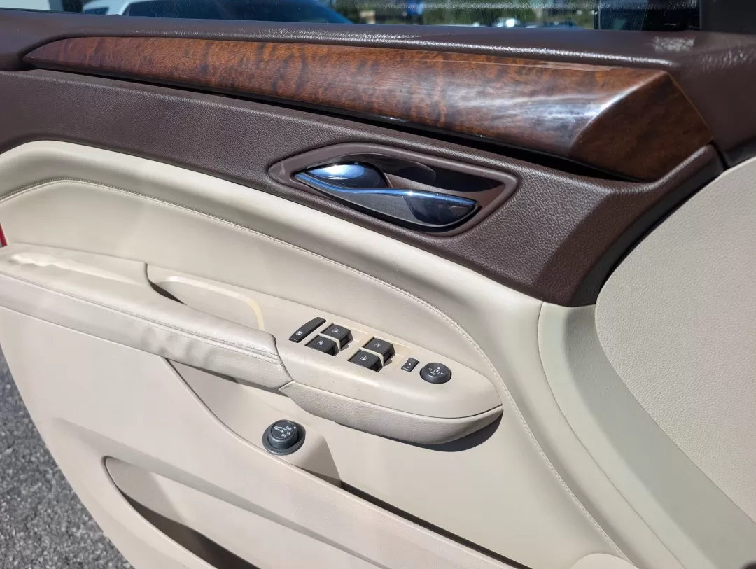 2010 /Shale w/Brownstone upper accents Cadillac SRX Luxury Collection (3GYFNAEY1AS) with an Other engine, located at 3959 U.S. 80 W, Phenix City, AL, 36870, (334) 297-4885, 32.469296, -85.135185 - Discover the perfect blend of luxury and practicality with this stunning 2010 Cadillac SRX Luxury Collection, available now at Gils Auto in Phenix City, AL. If you're searching for a vehicle that enhances your lifestyle-whether you're commuting to work, taking family road trips, or enjoying weekend - Photo#8