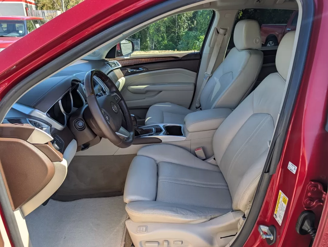 2010 /Shale w/Brownstone upper accents Cadillac SRX Luxury Collection (3GYFNAEY1AS) with an Other engine, located at 3959 U.S. 80 W, Phenix City, AL, 36870, (334) 297-4885, 32.469296, -85.135185 - Discover the perfect blend of luxury and practicality with this stunning 2010 Cadillac SRX Luxury Collection, available now at Gils Auto in Phenix City, AL. If you're searching for a vehicle that enhances your lifestyle-whether you're commuting to work, taking family road trips, or enjoying weekend - Photo#9