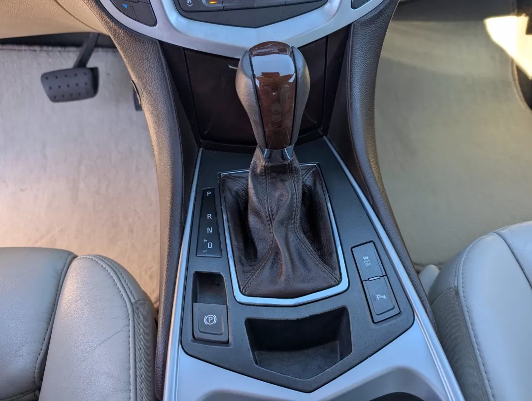 2010 /Shale w/Brownstone upper accents Cadillac SRX Luxury Collection (3GYFNAEY1AS) with an Other engine, located at 3959 U.S. 80 W, Phenix City, AL, 36870, (334) 297-4885, 32.469296, -85.135185 - Discover the perfect blend of luxury and practicality with this stunning 2010 Cadillac SRX Luxury Collection, available now at Gils Auto in Phenix City, AL. If you're searching for a vehicle that enhances your lifestyle-whether you're commuting to work, taking family road trips, or enjoying weekend - Photo#13