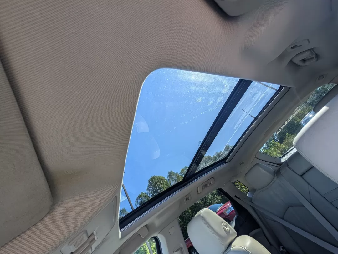 2010 /Shale w/Brownstone upper accents Cadillac SRX Luxury Collection (3GYFNAEY1AS) with an Other engine, located at 3959 U.S. 80 W, Phenix City, AL, 36870, (334) 297-4885, 32.469296, -85.135185 - Discover the perfect blend of luxury and practicality with this stunning 2010 Cadillac SRX Luxury Collection, available now at Gils Auto in Phenix City, AL. If you're searching for a vehicle that enhances your lifestyle-whether you're commuting to work, taking family road trips, or enjoying weekend - Photo#16