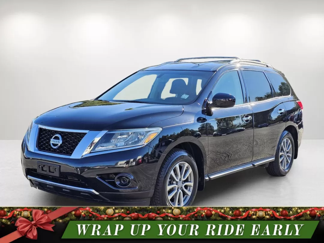 photo of 2015 Nissan Pathfinder S