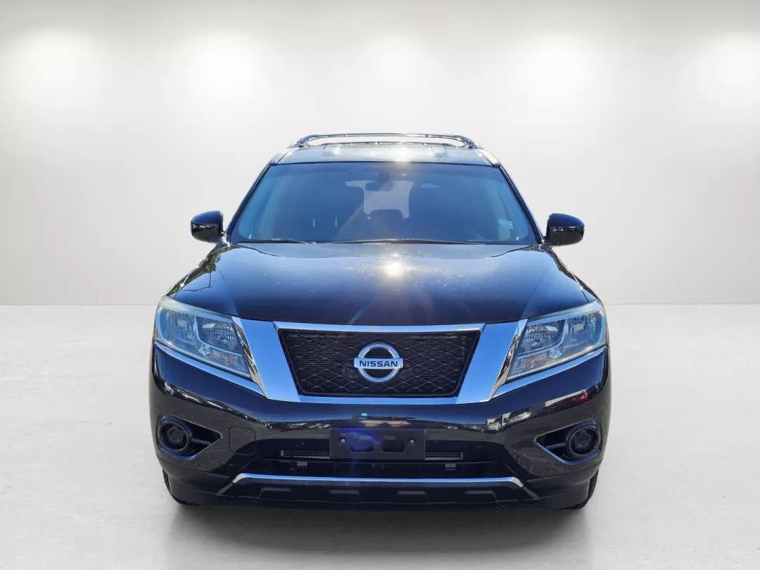 2015 /Charcoal Nissan Pathfinder S (5N1AR2MM6FC) with an Other engine, located at 3959 U.S. 80 W, Phenix City, AL, 36870, (334) 297-4885, 32.469296, -85.135185 - **Explore the Great Outdoors with the 2015 Nissan Pathfinder S! Perfect for Weekend Adventures and Growing Families!**<br /> <br /> Are you ready to elevate your family outings and weekend getaways? Introducing the 2015 Nissan Pathfinder S, a versatile and spacious SUV designed for both adventure an - Photo#1