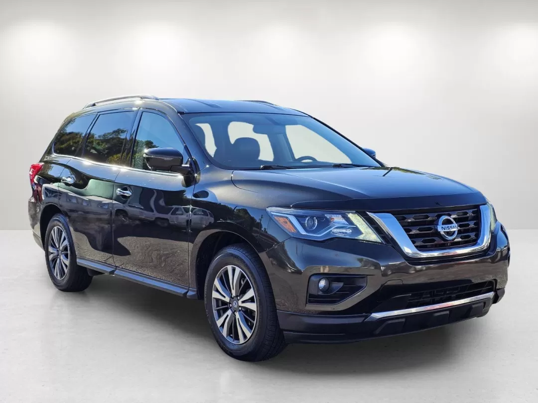 2017 /Charcoal Nissan Pathfinder SL (5N1DR2MN5HC) with an Other engine, located at 3959 U.S. 80 W, Phenix City, AL, 36870, (334) 297-4885, 32.469296, -85.135185 - 2017 Nissan Pathfinder SL - Photo#2