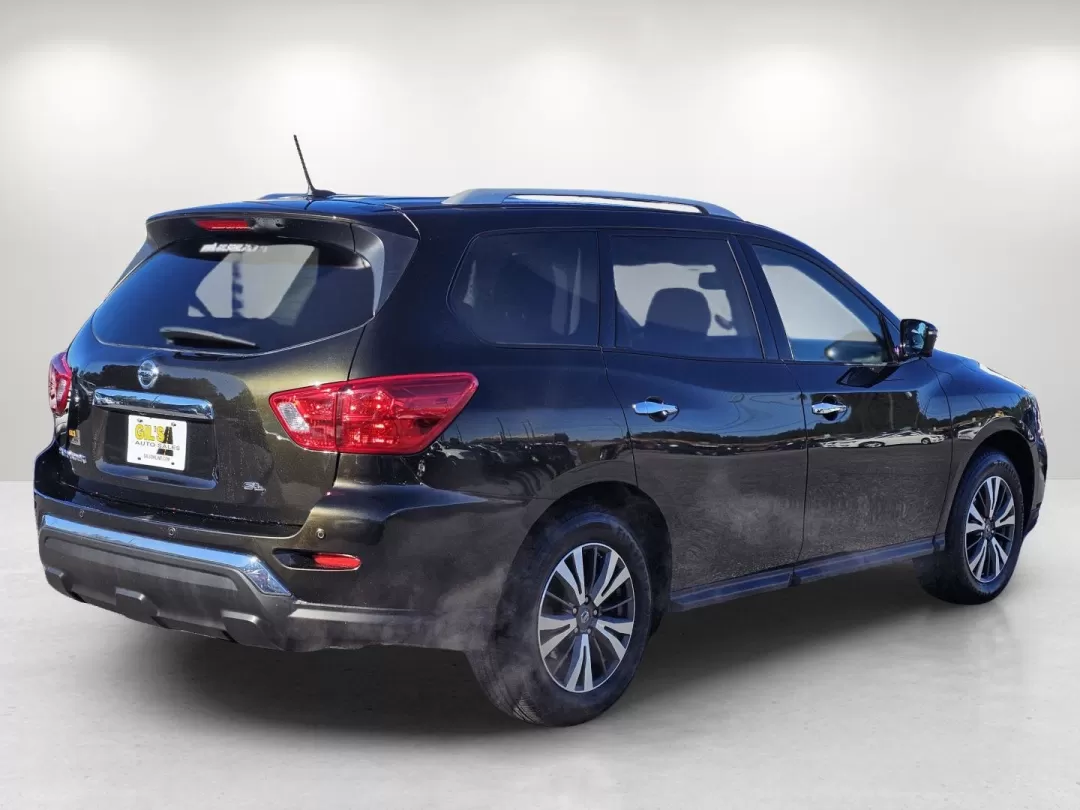 2017 /Charcoal Nissan Pathfinder SL (5N1DR2MN5HC) with an Other engine, located at 5115 14th Ave., Columbus, GA, 31904, (706) 323-0345, 32.511494, -84.971046 - **Explore the Open Road with the 2017 Nissan Pathfinder SL A Family-Friendly SUV Perfect for All Adventures!**<br /> <br /> Are you in search of a reliable and spacious vehicle that accommodates your growing family's needs? Look no further than this stunning 2017 Nissan Pathfinder SL, now available - Photo#4