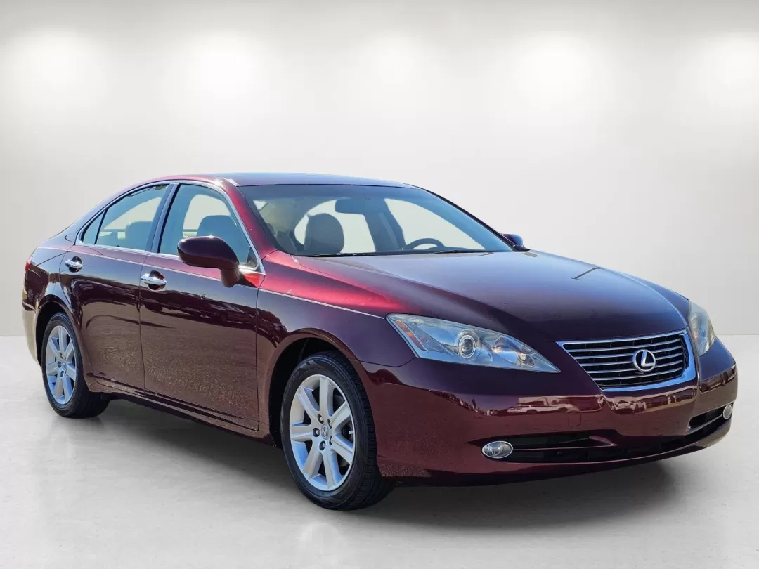 2008 Lexus ES 350 (JTHBJ46G682) with an Other engine, located at 521 Old Farm Lane Rd, Prattville, AL, 36066, (334) 325-1505, 32.482460, -86.416367 - **Experience the Ultimate in Comfort and Style with the 2008 Lexus ES 350 Perfect for Your Daily Commute or Weekend Getaway!**<br /> <br /> Are you in search of a car that combines luxury, reliability, and affordability? Look no further than the stunning 2008 Lexus ES 350 at Gils Auto in Prattville - Photo#3
