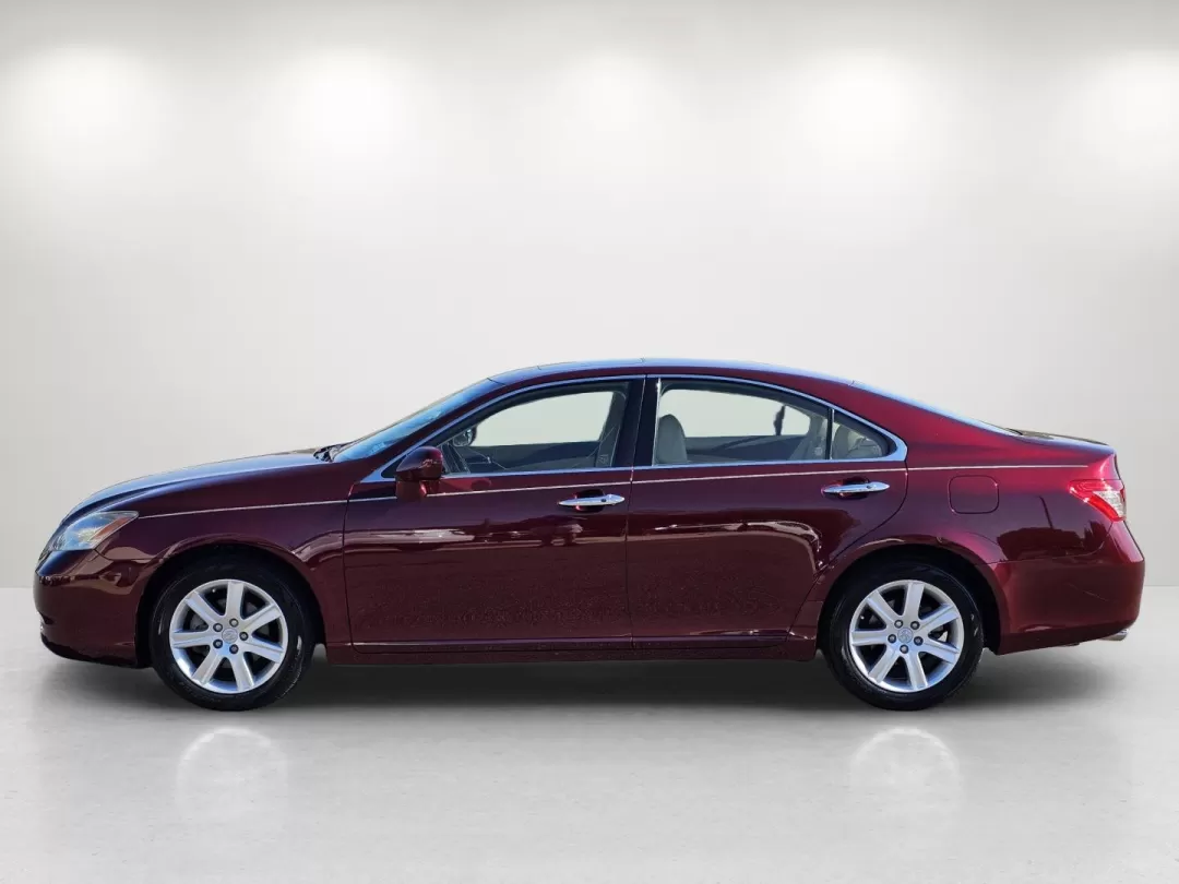 2008 Lexus ES 350 (JTHBJ46G682) with an Other engine, located at 521 Old Farm Lane Rd, Prattville, AL, 36066, (334) 325-1505, 32.482460, -86.416367 - **Experience the Ultimate in Comfort and Style with the 2008 Lexus ES 350 Perfect for Your Daily Commute or Weekend Getaway!**<br /> <br /> Are you in search of a car that combines luxury, reliability, and affordability? Look no further than the stunning 2008 Lexus ES 350 at Gils Auto in Prattville - Photo#8