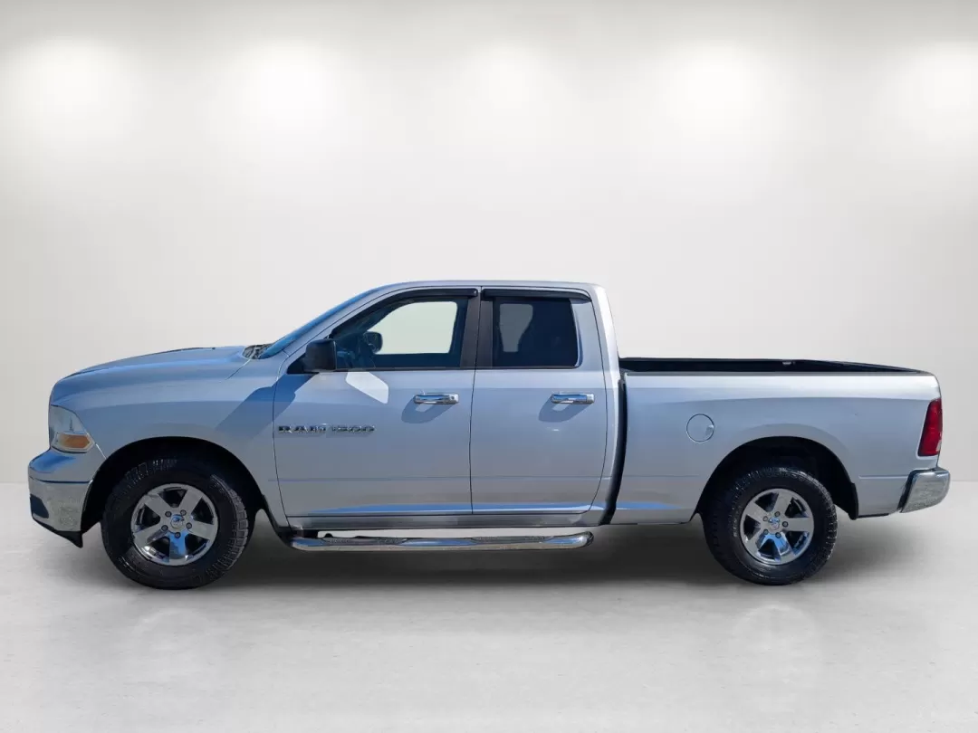 2011 /Dark Slate/Medium Graystone Ram 1500 SLT (1D7RB1GP1BS) with an Other engine, located at 1430 Gateway Drive, Opelika, AL, 36801, (334) 239-0944, 32.637871, -85.409790 - Elevate your weekend adventures and everyday commutes with this rugged yet refined 2011 Ram 1500 SLT, now available at Gils Auto in Phenix City, AL. Whether you're navigating the busy streets of downtown or heading out for a weekend camping trip, this powerful crew cab pickup is designed to handle i - Photo#7