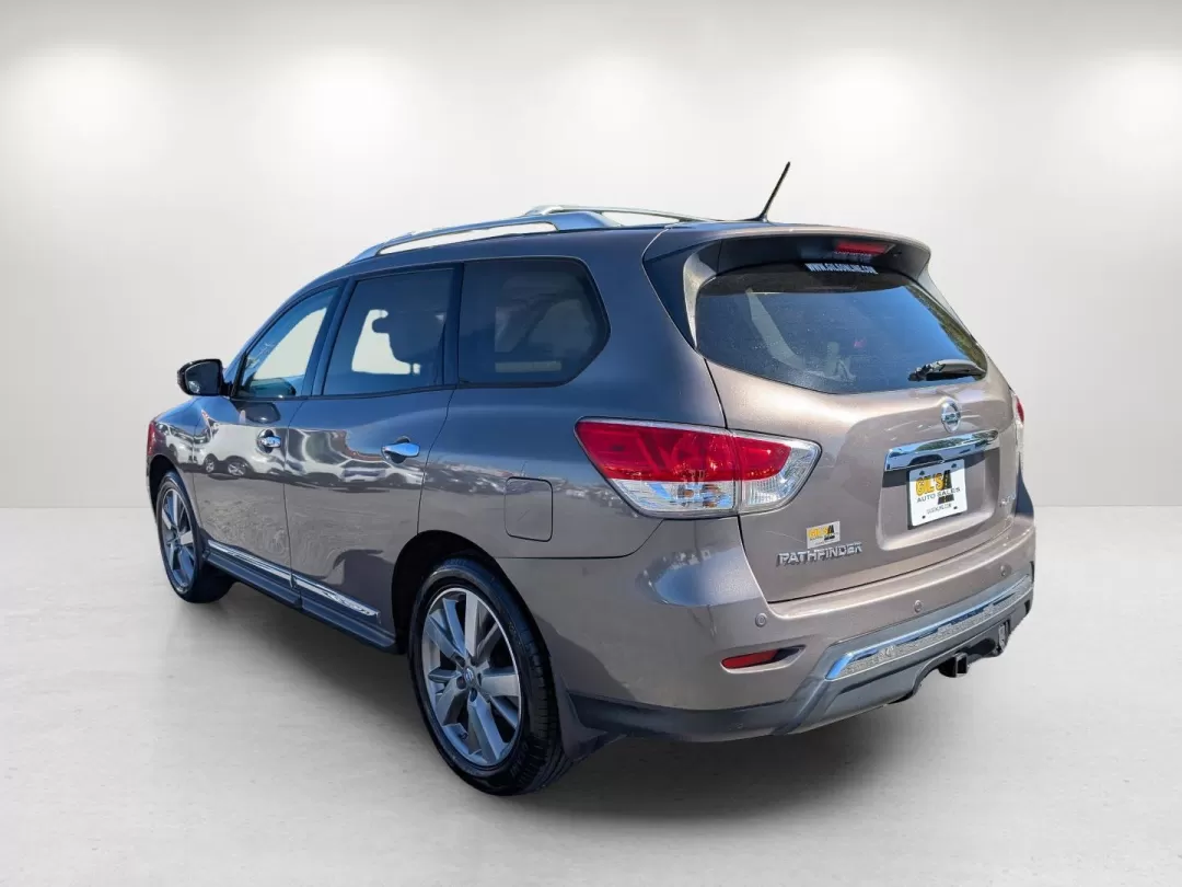2013 /Almond Nissan Pathfinder Platinum (5N1AR2MN3DC) with an Other engine, located at 3959 U.S. 80 W, Phenix City, AL, 36870, (334) 297-4885, 32.469296, -85.135185 - Are you ready for your next family adventure or daily commute? Look no further than this **2013 Nissan Pathfinder Platinum**, perfectly equipped to enhance your lifestyle while providing safety and comfort. Whether you're navigating the bustling streets of Phenix City, AL, or setting out for a weeke - Photo#6