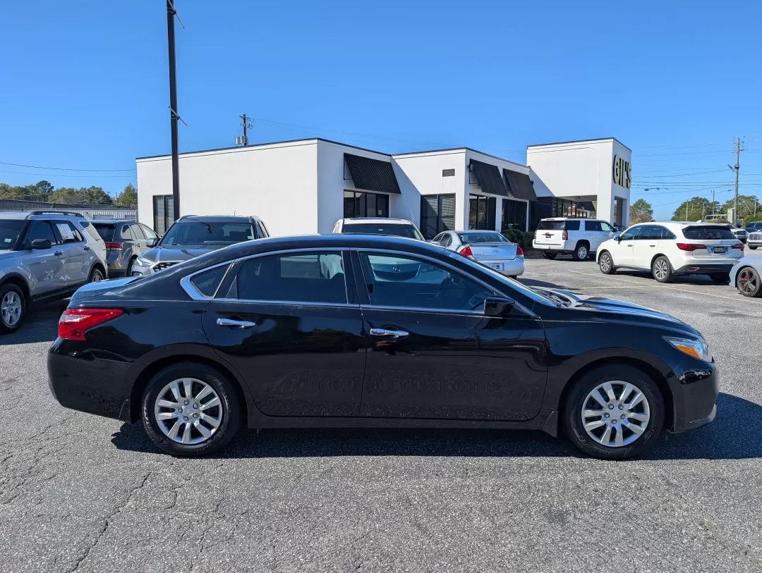 2016 /Charcoal Nissan Altima 2.5 S (1N4AL3AP3GC) with an Other engine, located at 3959 U.S. 80 W, Phenix City, AL, 36870, (334) 297-4885, 32.469296, -85.135185 - 2016 Nissan Altima 2.5 S - Photo#3