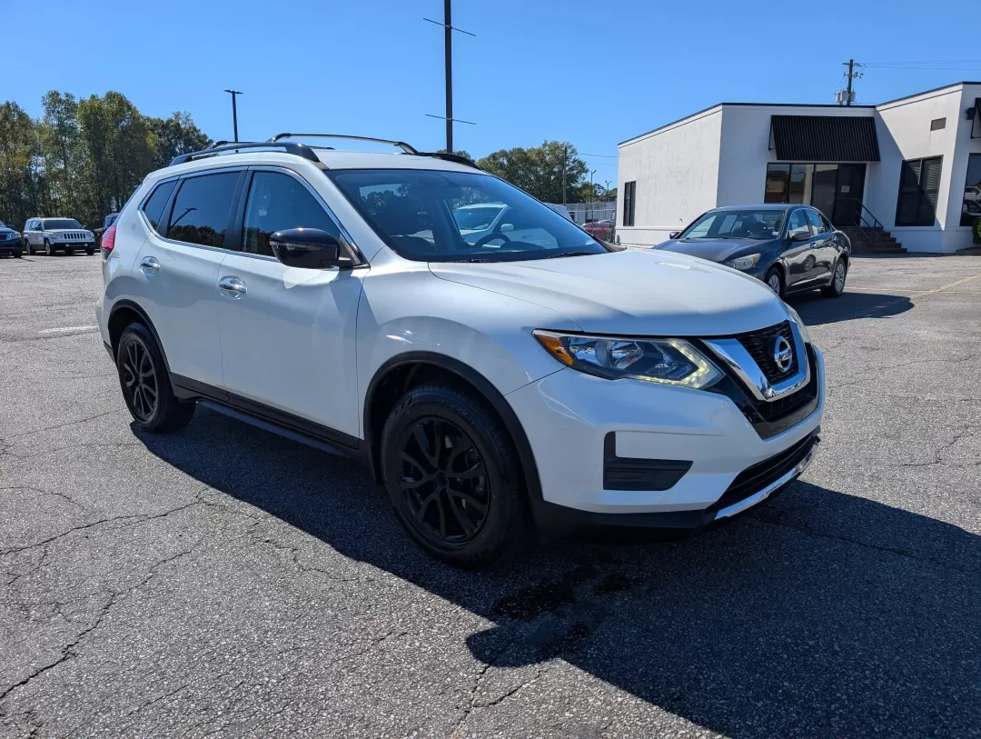2017 /Charcoal Nissan Rogue SV (5N1AT2MT3HC) with an Other engine, located at 3959 U.S. 80 W, Phenix City, AL, 36870, (334) 297-4885, 32.469296, -85.135185 - 2017 Nissan Rogue SV - Photo#2