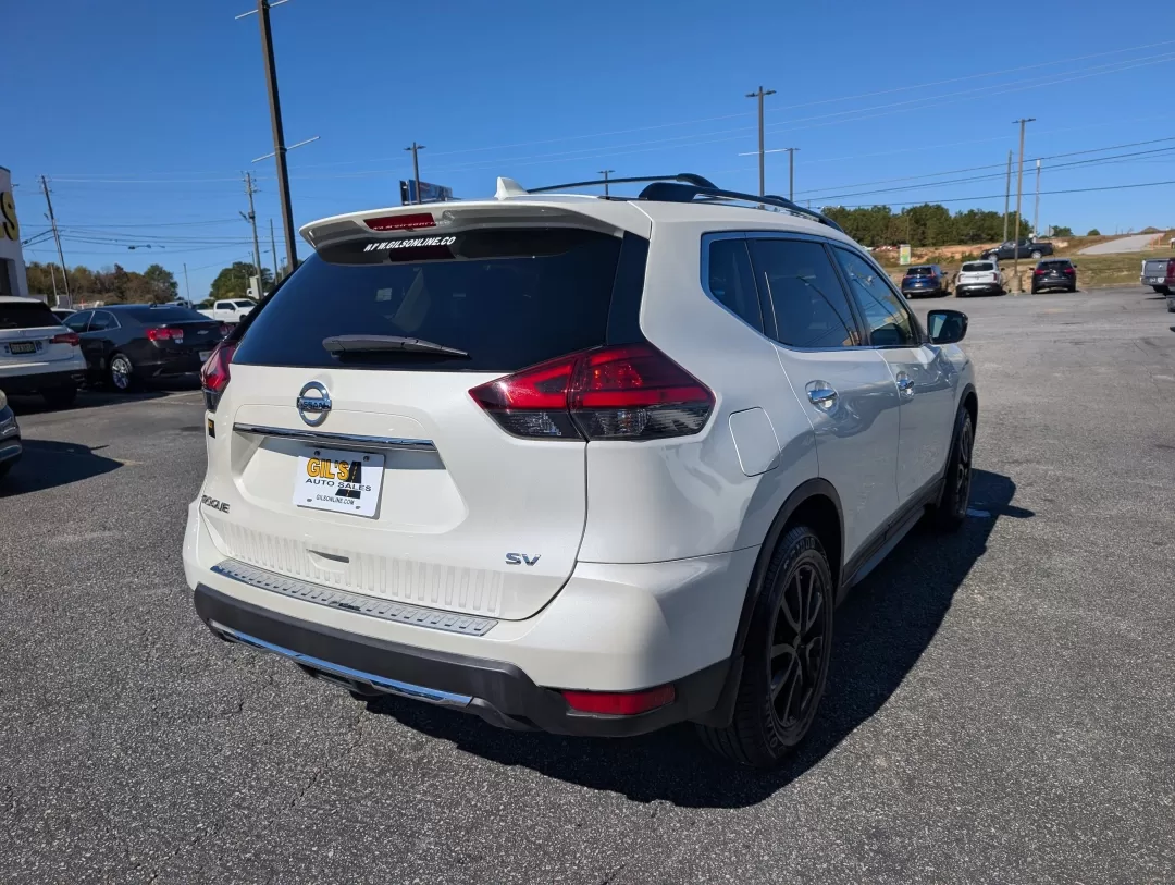 2017 /Charcoal Nissan Rogue SV (5N1AT2MT3HC) with an Other engine, located at 3959 U.S. 80 W, Phenix City, AL, 36870, (334) 297-4885, 32.469296, -85.135185 - 2017 Nissan Rogue SV - Photo#4