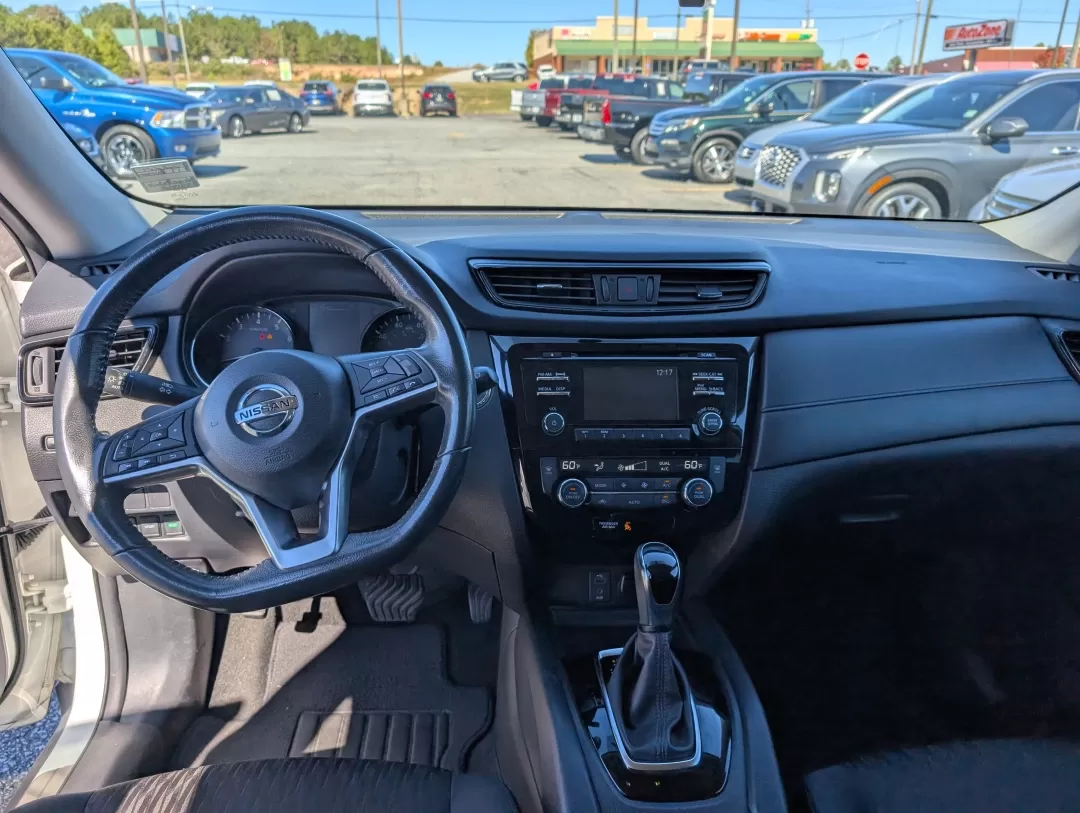 2017 /Charcoal Nissan Rogue SV (5N1AT2MT3HC) with an Other engine, located at 3959 U.S. 80 W, Phenix City, AL, 36870, (334) 297-4885, 32.469296, -85.135185 - 2017 Nissan Rogue SV - Photo#11