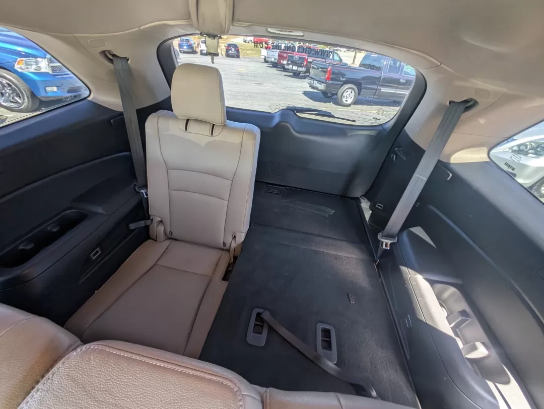 2016 Honda Pilot EX-L (5FNYF5H58GB) with an Other engine, located at 3959 U.S. 80 W, Phenix City, AL, 36870, (334) 297-4885, 32.469296, -85.135185 - 2016 Honda Pilot EX-L - Photo#11