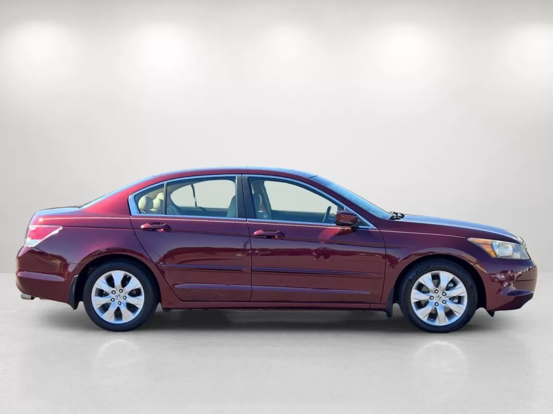 2008 Honda Accord Sdn EX-L (1HGCP26808A) with an Other engine, located at 521 Old Farm Lane Rd, Prattville, AL, 36066, (334) 325-1505, 32.482460, -86.416367 - **Drive in Style with the 2008 Honda Accord EX-L: Your Perfect Family Sedan!**<br /> <br /> Are you searching for the ideal vehicle to accommodate family road trips, daily commutes, or weekend getaways? Look no further than the 2008 Honda Accord EX-L, a sedan that perfectly blends comfort, reliabili - Photo#5