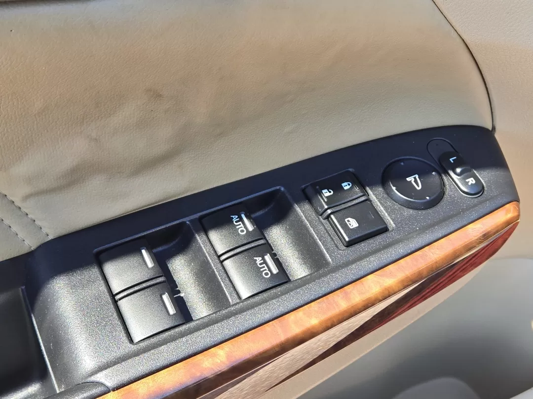 2008 Honda Accord Sdn EX-L (1HGCP26808A) with an Other engine, located at 521 Old Farm Lane Rd, Prattville, AL, 36066, (334) 325-1505, 32.482460, -86.416367 - **Drive in Style with the 2008 Honda Accord EX-L: Your Perfect Family Sedan!**<br /> <br /> Are you searching for the ideal vehicle to accommodate family road trips, daily commutes, or weekend getaways? Look no further than the 2008 Honda Accord EX-L, a sedan that perfectly blends comfort, reliabili - Photo#11