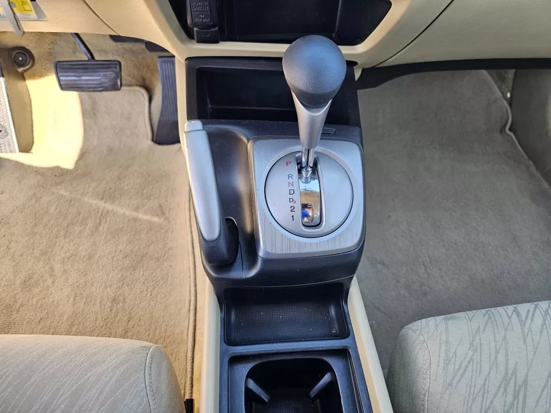 2006 Honda Civic Cpe EX (2HGFG12826H) with an Other engine, located at 521 Old Farm Lane Rd, Prattville, AL, 36066, (334) 325-1505, 32.482460, -86.416367 - Unlock the freedom of the open road and elevate your everyday adventures with this remarkable 2006 Honda Civic Coupe, now available at Gils Auto in Prattville, AL. This stylish and efficient vehicle is perfect for budget-conscious buyers who crave reliability and a dash of sportiness in their daily - Photo#14