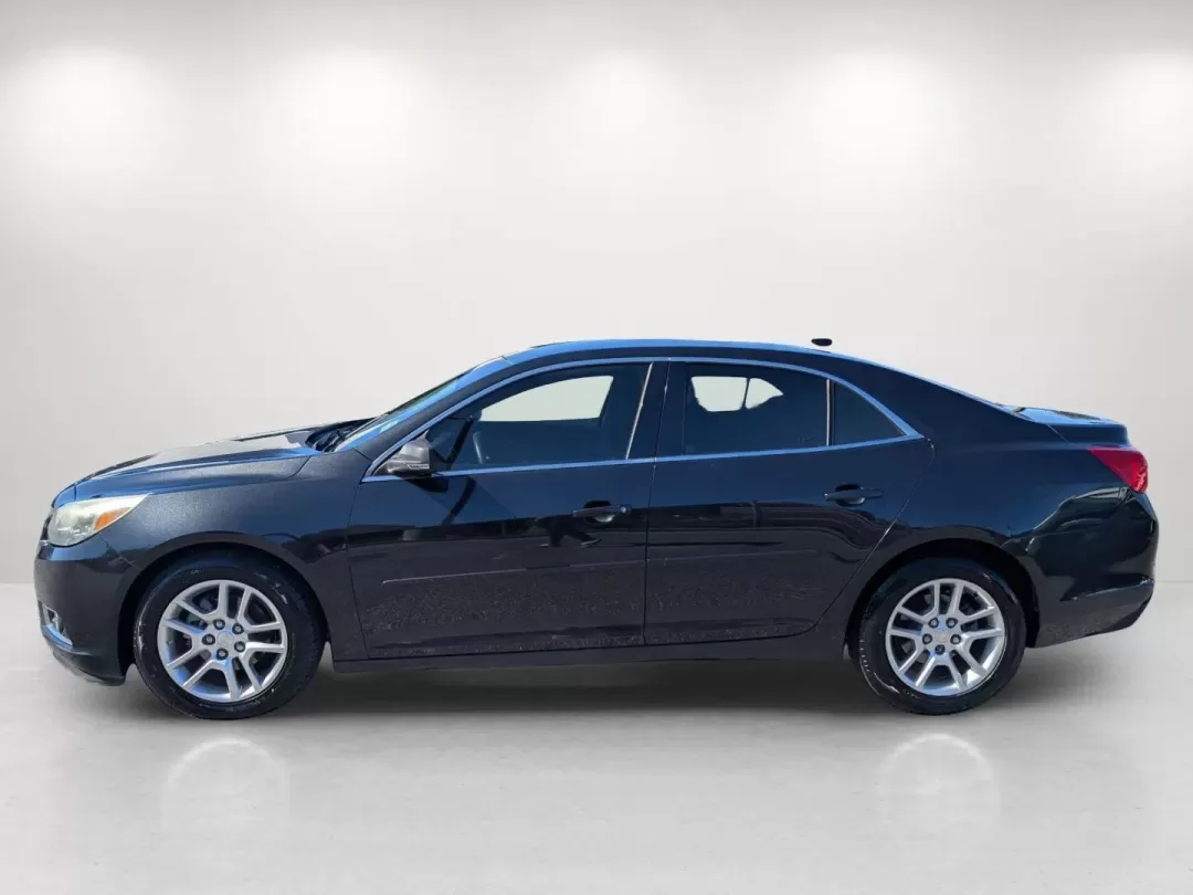 2015 /Jet Black/Titanium Chevrolet Malibu LT (1G11C5SL1FF) with an Other engine, located at 804 22nd Ave, Phenix City, AL, 36870, (334) 297-1860, 32.484749, -85.024475 - **Experience a New Level of Driving with the 2015 Chevrolet Malibu LT from Gils Auto - Phenix City #2!**<br /> <br /> Are you in the market for a reliable and stylish sedan that can accommodate your busy lifestyle? Look no further than this impressive 2015 Chevrolet Malibu LT, available now at Gils - Photo#9