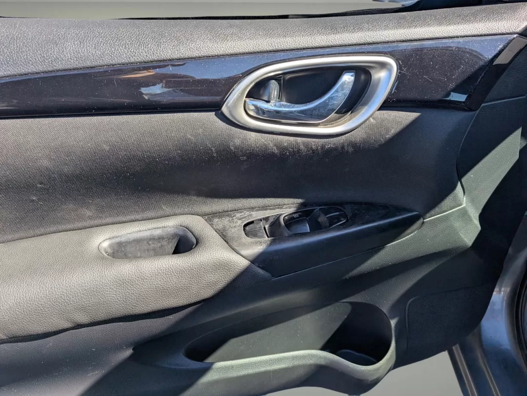 2019 /Charcoal Nissan Sentra SV (3N1AB7AP6KY) with an Other engine, located at 3959 U.S. 80 W, Phenix City, AL, 36870, (334) 297-4885, 32.469296, -85.135185 - 2019 Nissan Sentra SV - Photo#8