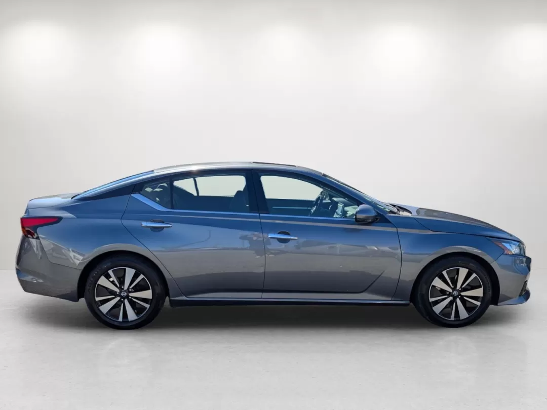 2019 /Charcoal Nissan Altima 2.5 SL (1N4BL4EV3KC) with an Other engine, located at 3959 U.S. 80 W, Phenix City, AL, 36870, (334) 297-4885, 32.469296, -85.135185 - 2019 Nissan Altima 2.5 SL - Photo#3