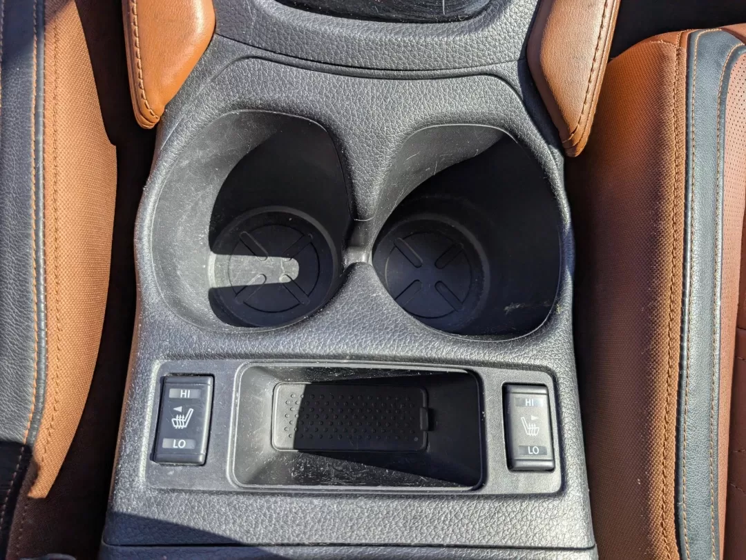 2018 /Platinum Nissan Rogue SL (JN8AT2MTXJW) with an Other engine, located at 1430 Gateway Drive, Opelika, AL, 36801, (334) 239-0944, 32.637871, -85.409790 - **Discover Your Next Adventure with the 2018 Nissan Rogue SL at Gils Auto!**<br /> <br /> Are you ready to elevate your daily commute or embark on weekend adventures with friends and family? Look no further than this stunning 2018 Nissan Rogue SL, available now at Gils Auto, your premier Buy Here Pa - Photo#11