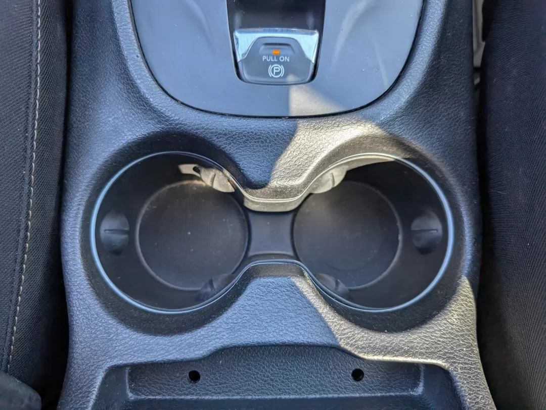 2017 /Black Jeep Cherokee Altitude (1C4PJLAB5HW) with an Other engine, located at 3959 U.S. 80 W, Phenix City, AL, 36870, (334) 297-4885, 32.469296, -85.135185 - 2017 Jeep Cherokee Altitude - Photo#12