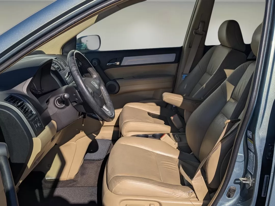 2010 Honda CR-V EX-L (5J6RE3H78AL) with an Other engine, located at 3959 U.S. 80 W, Phenix City, AL, 36870, (334) 297-4885, 32.469296, -85.135185 - **Explore the Open Road with the 2010 Honda CR-V EX-L: Your Perfect Companion for Family Adventures!**<br /> <br /> Are you searching for a reliable SUV that can accommodate your growing family's needs while keeping your budget in check? Look no further than Gils Auto in Phenix City, AL! We speciali - Photo#10