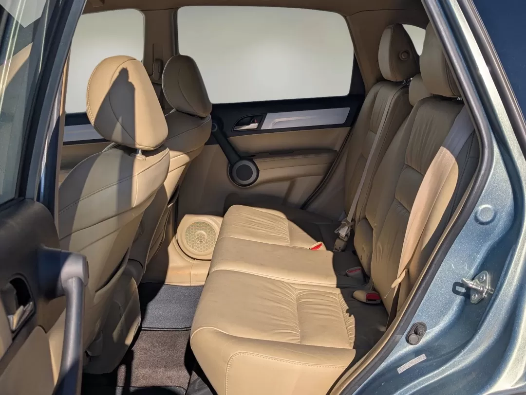 2010 Honda CR-V EX-L (5J6RE3H78AL) with an Other engine, located at 3959 U.S. 80 W, Phenix City, AL, 36870, (334) 297-4885, 32.469296, -85.135185 - **Explore the Open Road with the 2010 Honda CR-V EX-L: Your Perfect Companion for Family Adventures!**<br /> <br /> Are you searching for a reliable SUV that can accommodate your growing family's needs while keeping your budget in check? Look no further than Gils Auto in Phenix City, AL! We speciali - Photo#11