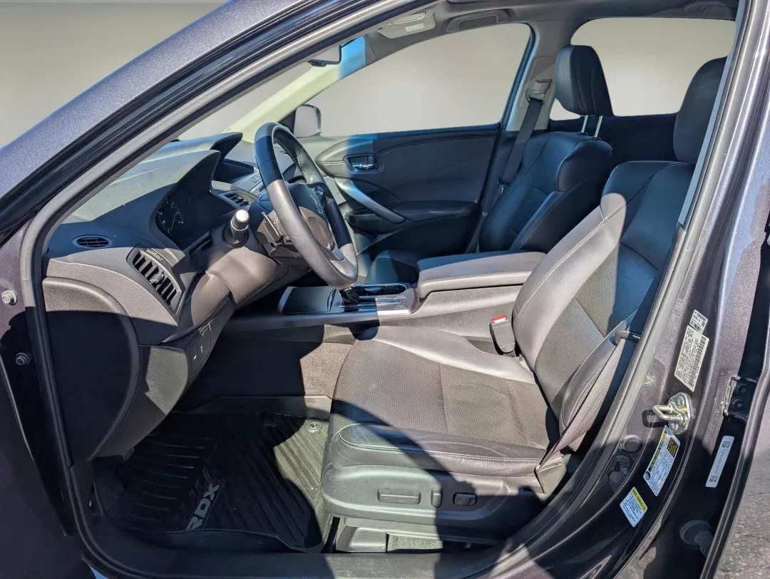 2013 Acura RDX Tech Pkg (5J8TB3H50DL) with an Other engine, located at 804 22nd Ave, Phenix City, AL, 36870, (334) 297-1860, 32.484749, -85.024475 - **Explore New Horizons with the 2013 Acura RDX Your Perfect Companion for Family Adventures!**<br /> <br /> Are you ready to elevate your daily commute or embark on your next family road trip? The 2013 Acura RDX, available at Gils Auto in Phenix City, AL, is the ideal crossover for those who value - Photo#9