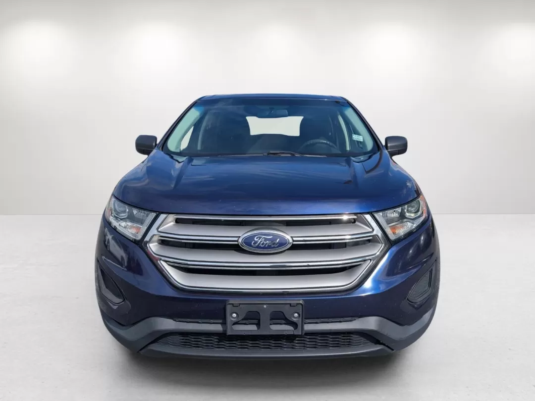 2016 Ford Edge SE (2FMPK3G92GB) with an Other engine, located at 3959 U.S. 80 W, Phenix City, AL, 36870, (334) 297-4885, 32.469296, -85.135185 - **Adventure Awaits with the 2016 Ford Edge SE Your Next Family SUV!**<br /> <br /> Are you ready to elevate your family adventures or daily commutes? Look no further than the 2016 Ford Edge SE, a versatile SUV designed for families on the go, budget-conscious buyers, or anyone seeking a reliable ve - Photo#2