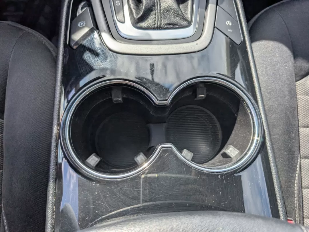 2016 Ford Edge SE (2FMPK3G92GB) with an Other engine, located at 3959 U.S. 80 W, Phenix City, AL, 36870, (334) 297-4885, 32.469296, -85.135185 - **Adventure Awaits with the 2016 Ford Edge SE Your Next Family SUV!**<br /> <br /> Are you ready to elevate your family adventures or daily commutes? Look no further than the 2016 Ford Edge SE, a versatile SUV designed for families on the go, budget-conscious buyers, or anyone seeking a reliable ve - Photo#13