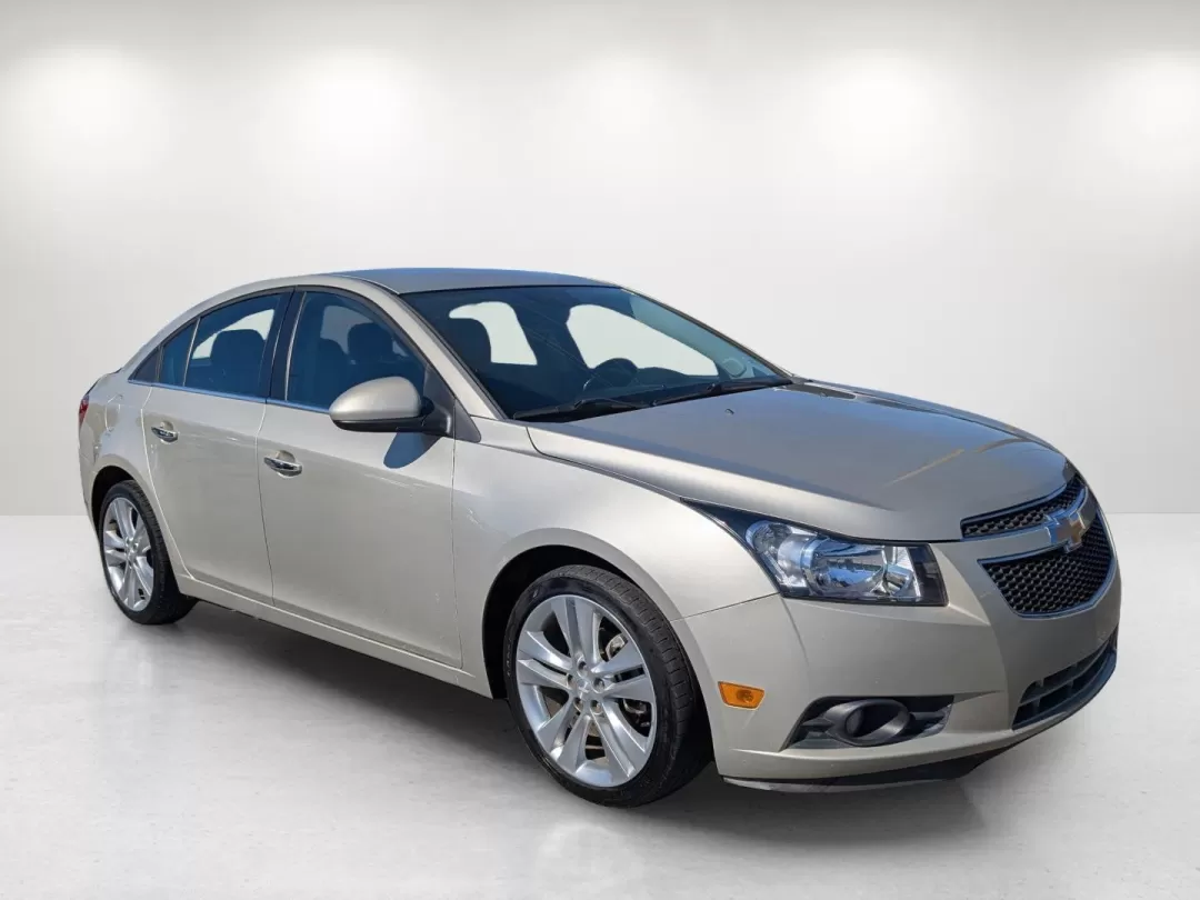 2013 /Jet Black Chevrolet Cruze LTZ (1G1PG5SB0D7) with an Other engine, located at 3959 U.S. 80 W, Phenix City, AL, 36870, (334) 297-4885, 32.469296, -85.135185 - 2013 Chevrolet Cruze LTZ - Photo#2