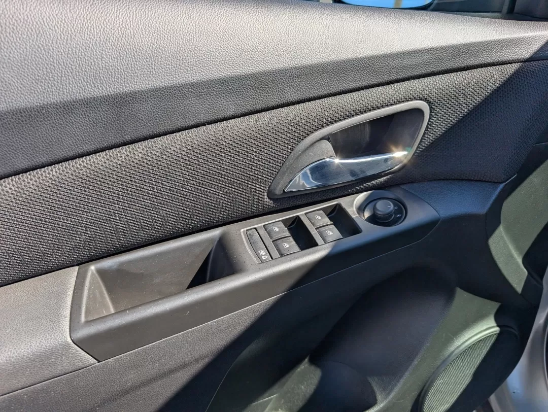 2013 /Jet Black Chevrolet Cruze LTZ (1G1PG5SB0D7) with an Other engine, located at 3959 U.S. 80 W, Phenix City, AL, 36870, (334) 297-4885, 32.469296, -85.135185 - 2013 Chevrolet Cruze LTZ - Photo#8