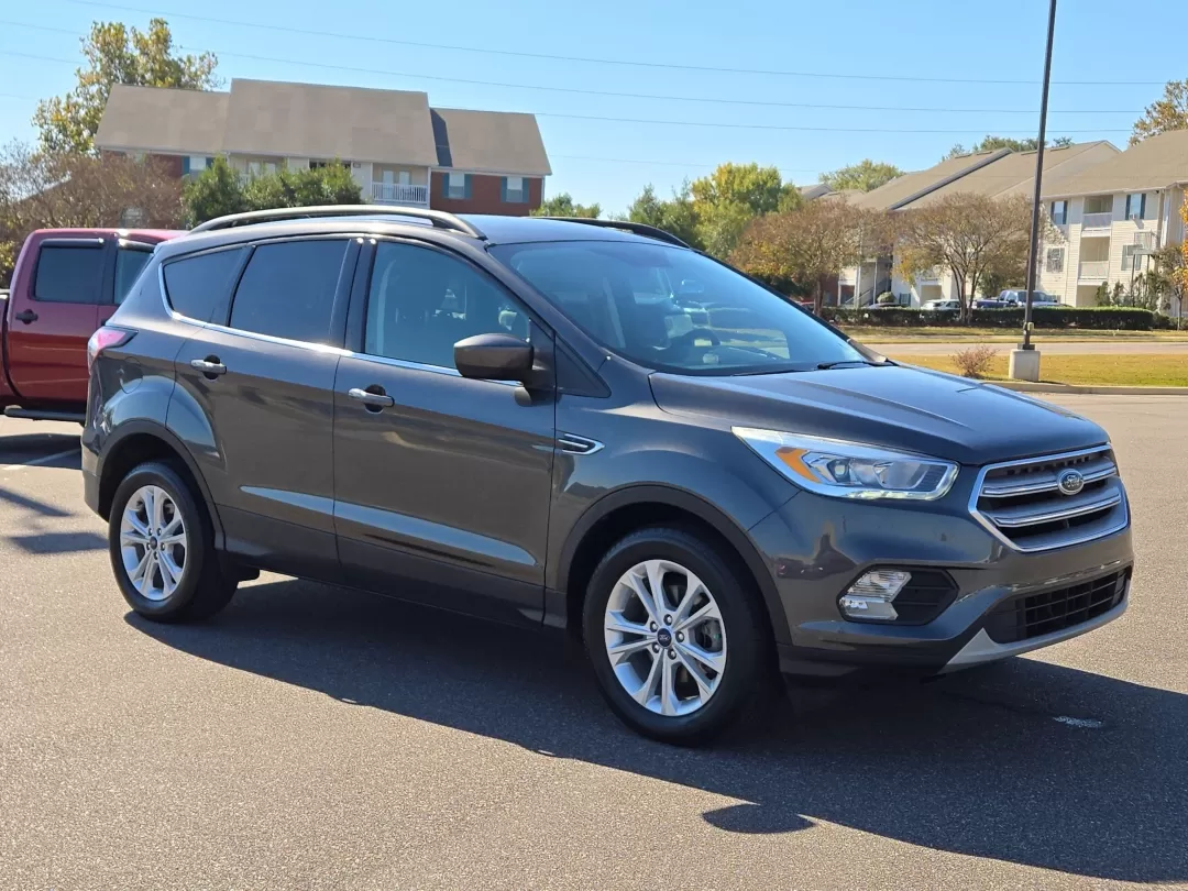 2018 Ford Escape SEL (1FMCU0HD3JU) with an Other engine, located at 521 Old Farm Lane Rd, Prattville, AL, 36066, (334) 325-1505, 32.482460, -86.416367 - 2018 Ford Escape SEL - Photo#3
