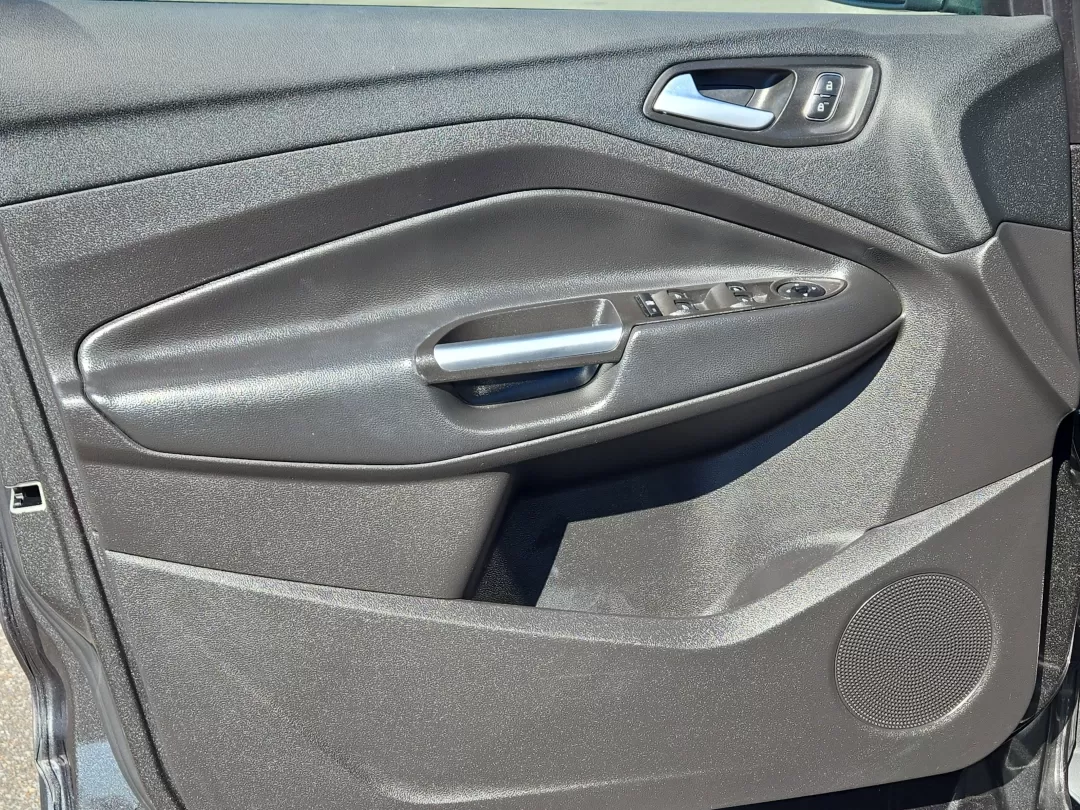 2018 Ford Escape SEL (1FMCU0HD3JU) with an Other engine, located at 521 Old Farm Lane Rd, Prattville, AL, 36066, (334) 325-1505, 32.482460, -86.416367 - 2018 Ford Escape SEL - Photo#9