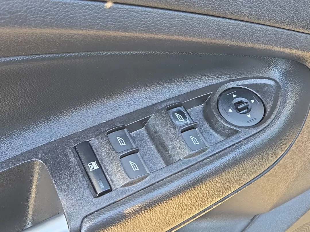 2018 Ford Escape SEL (1FMCU0HD3JU) with an Other engine, located at 521 Old Farm Lane Rd, Prattville, AL, 36066, (334) 325-1505, 32.482460, -86.416367 - 2018 Ford Escape SEL - Photo#10